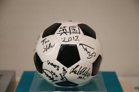 曼纳：冬窗是一个机会，中场是我们的引援关注重点